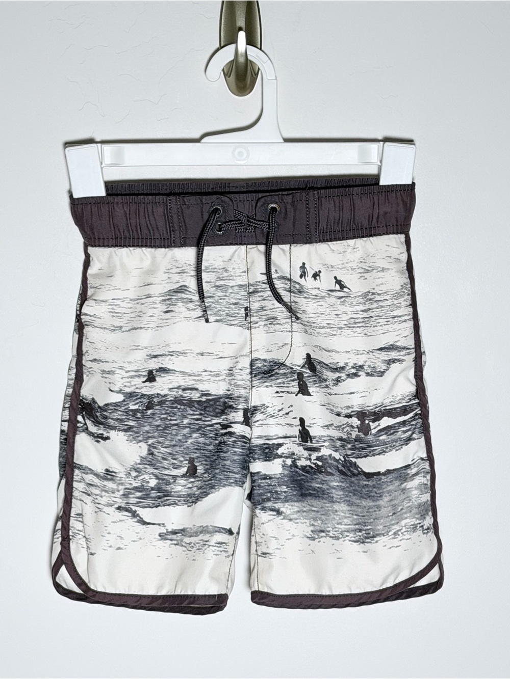 GAP Charcoal & White Surf-Print Boys Hybrid Shorts 4 - 5 Years